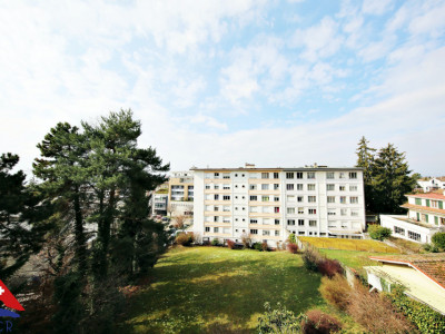 Superbe appartement 3.5 p / 2 chambres / SDB / Balcon